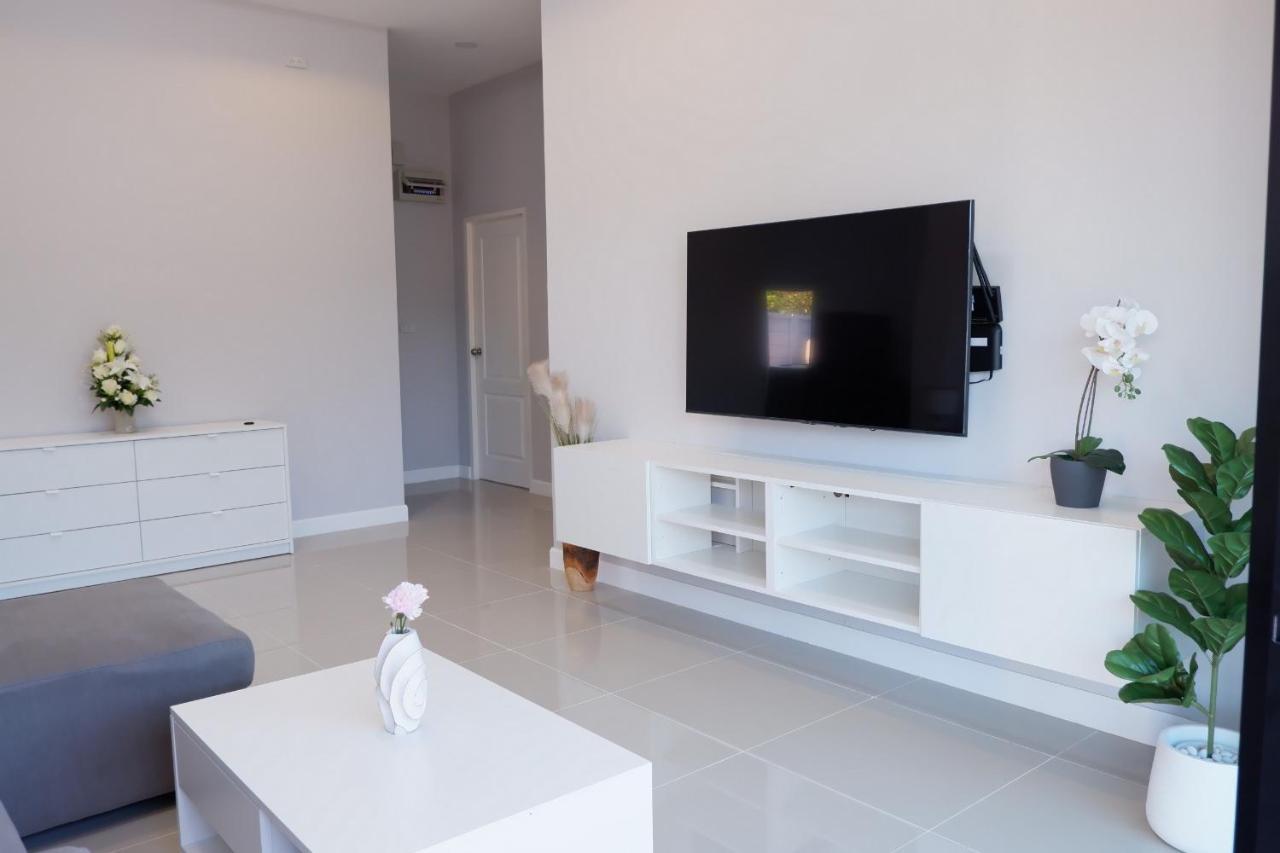 Large & Quiet 3Bd Home With Security & Pool Ubon Ratchathani Ngoại thất bức ảnh